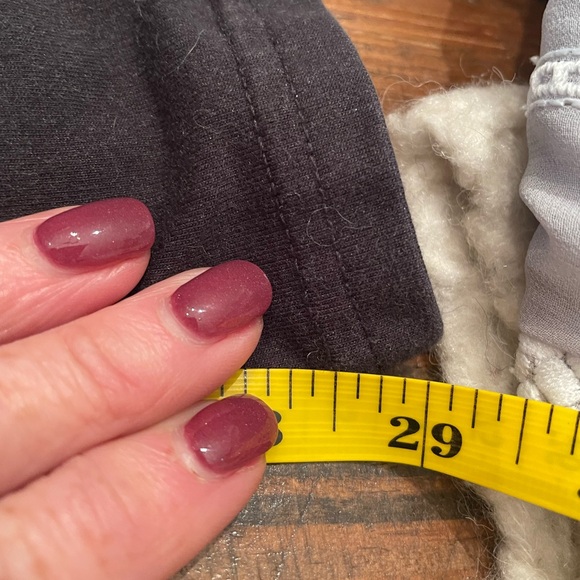 Kuhl Women’s Black Soft Stretchy Cargo Skinny Leg Pants Size 6 regular - Picture 13 of 15